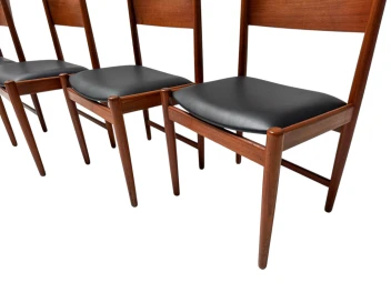 Four Mid-Century Modern Dining Room Chairs by Kurt Østervig for Sibast, 1960s